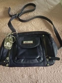 Liz Clayborn Leather Crossbody Bag w/keychain