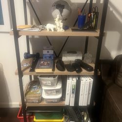 5-Tier Bookshelf – Industrial Style, Excellent Condition