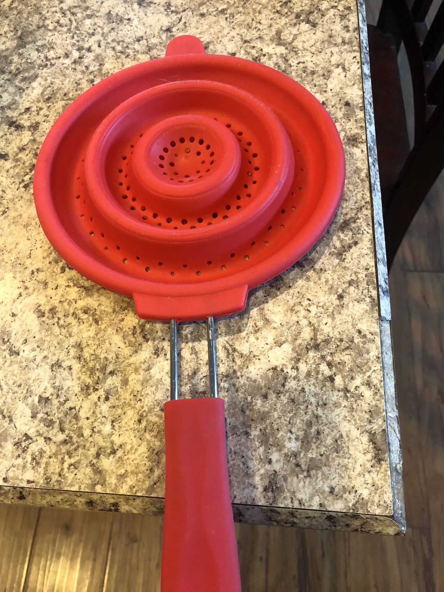 Silicon strainer