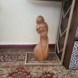 Woman Sculpture 