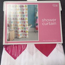 SHOWER CURTAIN 