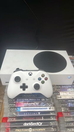 Xbox one series S. 500 gb. $220