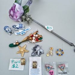 VINTAGE PINS $2 EACH 