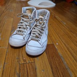 Nike Blazer Mid 77 Vintage
