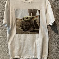 Cotton T Shirt With Grogu Image. Large