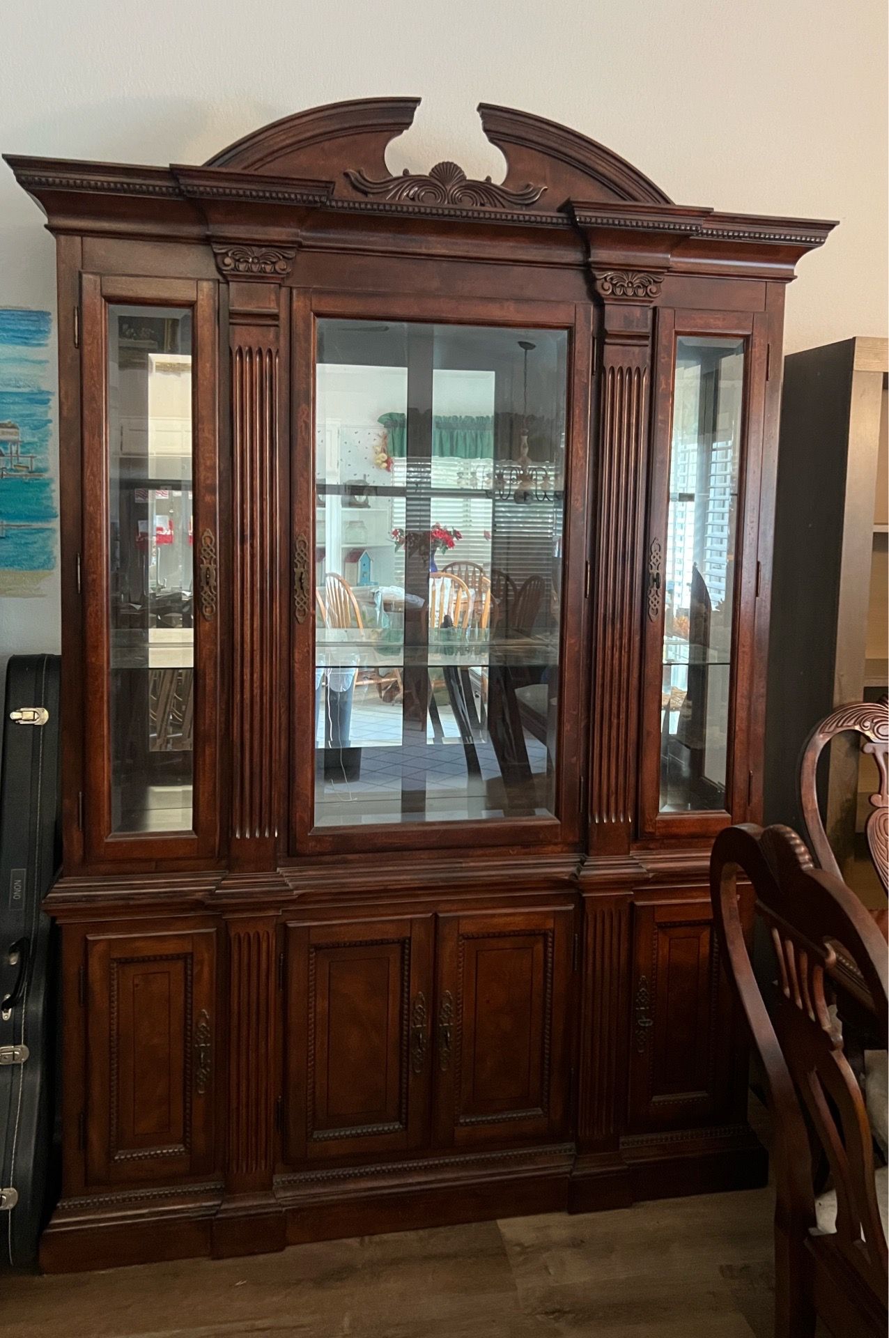 China hutch
