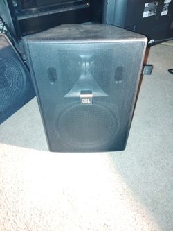 4 JBL Indoor Outdoor Speakers JBL Professional