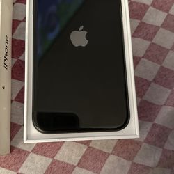 iPhone 11 Unlocked 