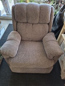 GRAY RECLINER 