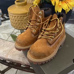 Girls And Boys Boots