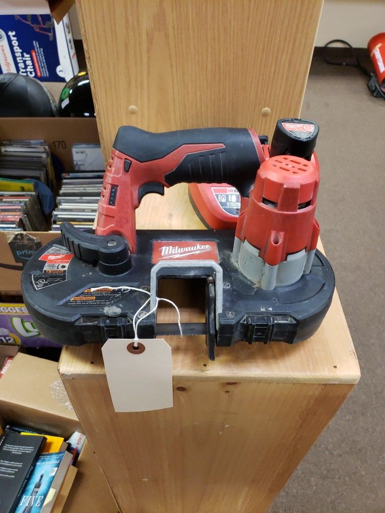 Milwaukee M12 Band Saw 2429-20 With Battery And Charger