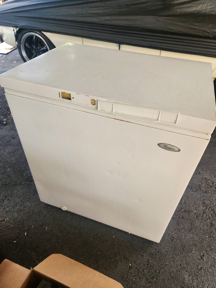 Whirlpool Ches Freezer