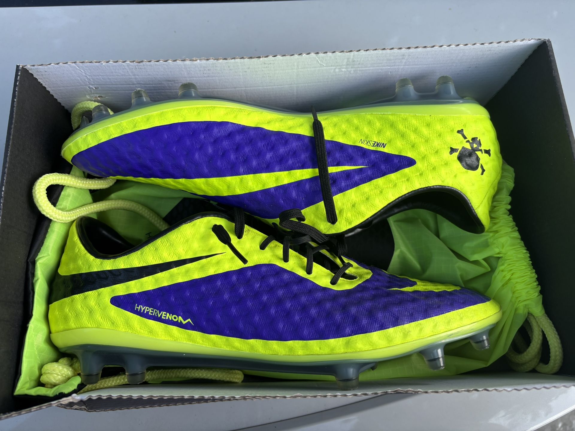 Nike hypevenom