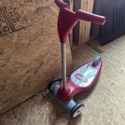 Radio Flyer Kids Scooter 