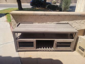 Tv stand