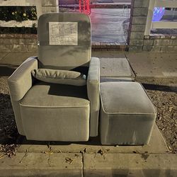 FREE rocking swivel chair with ottoman FREE