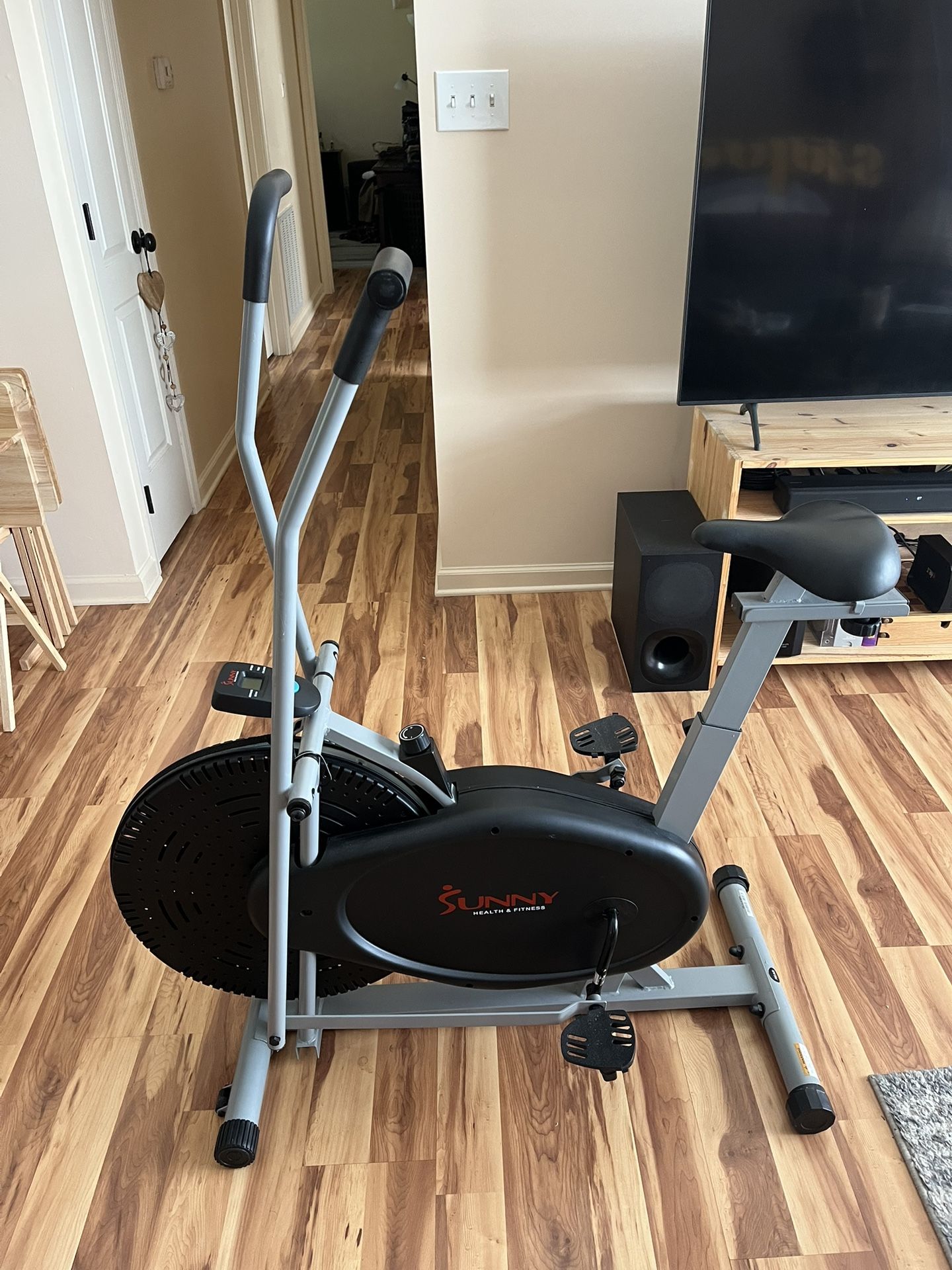 Exercise Bike w/moving Handle Bars