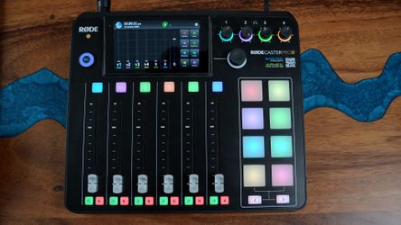 RODE RODECaster Pro II - Integrated Audio Production Studio - Like New