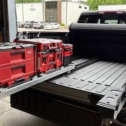 Decked CargoGlide 600 System