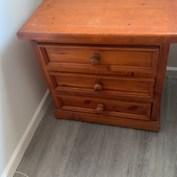 Solid Wood Bedroom Set In Good Condition
