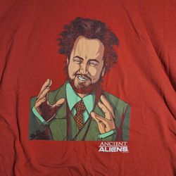 Ancient Aliens Giorgio A. Tsoukalos Size 2XL Red Short Sleeve T-Shirt