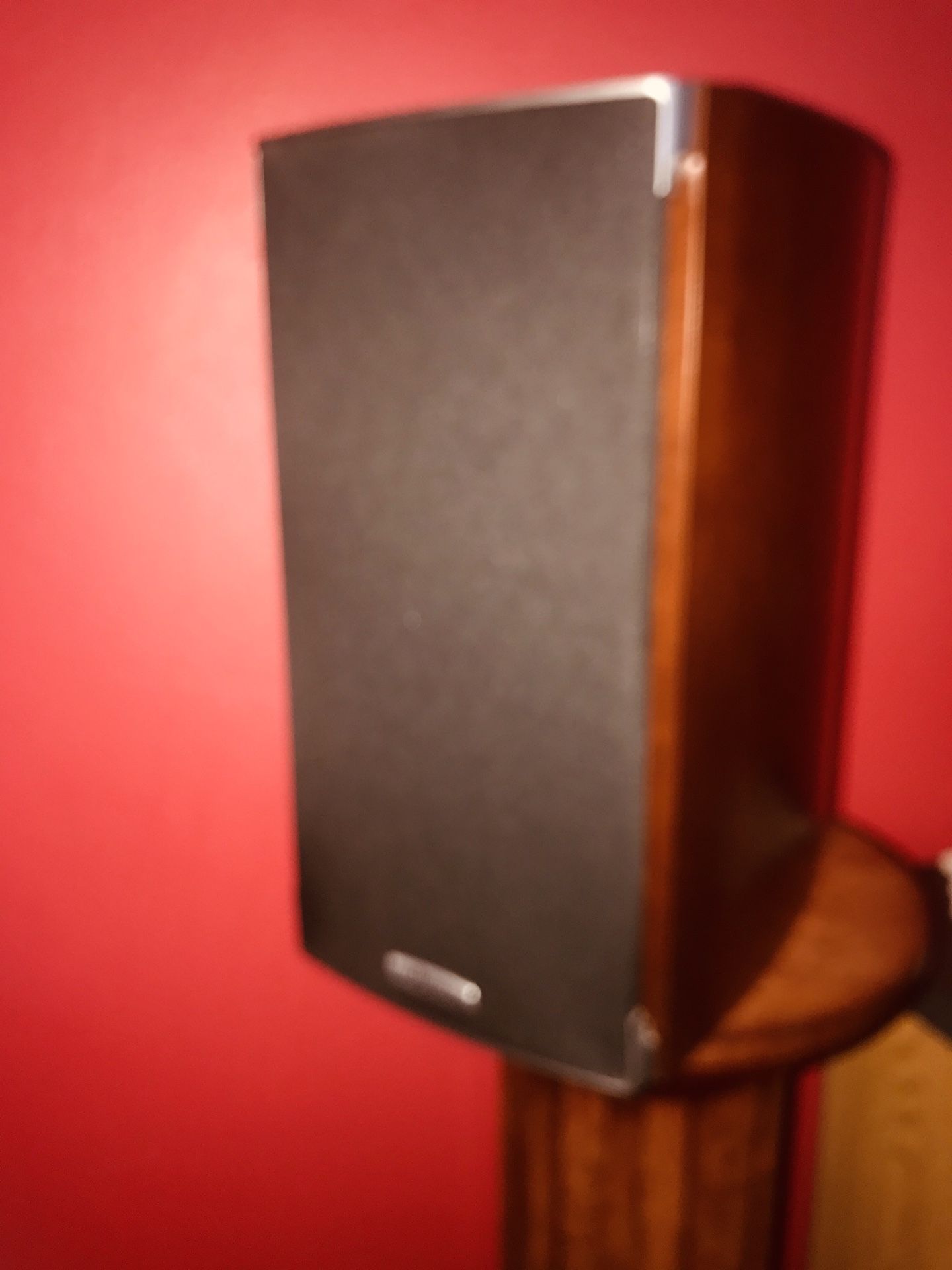 Polk audio RTi series in good working order, 8 speakers total