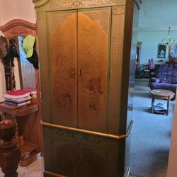 Drexel Heritage Furniture Armoire 