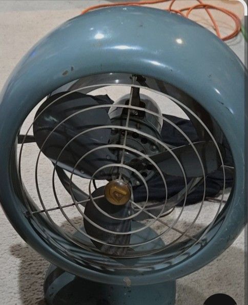 Vornado 3 Speed Vintage Fan