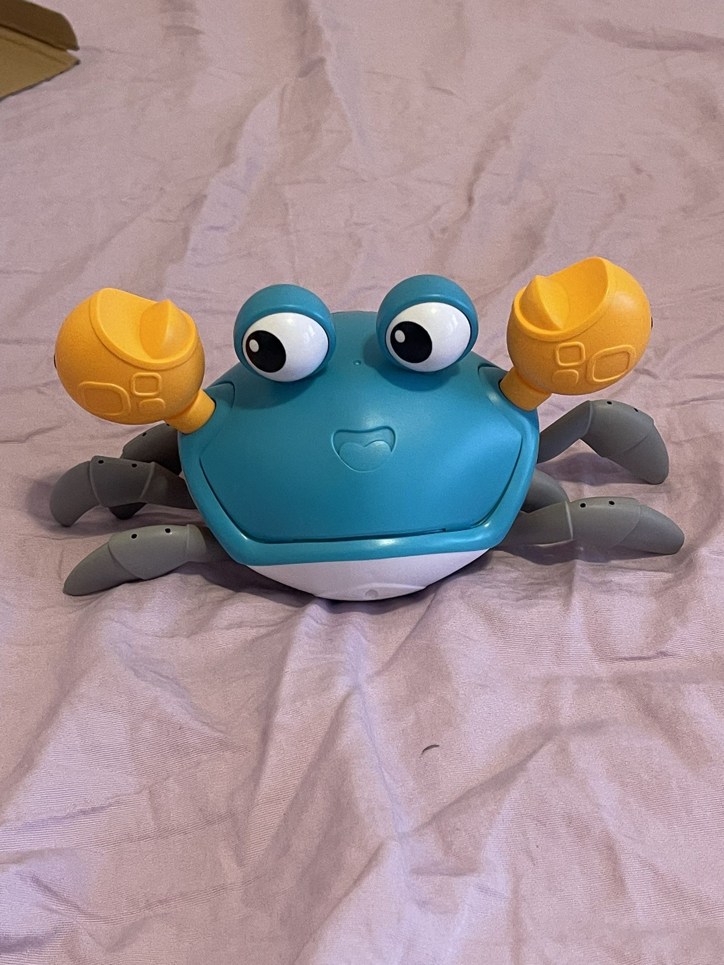 Tummy Time Crab Toy 