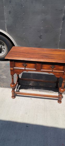 Small Writing Desk