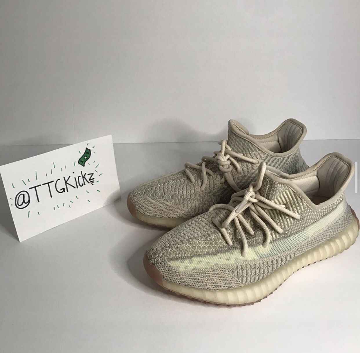 Yeezy Boost 350 V2 'Citrin' size