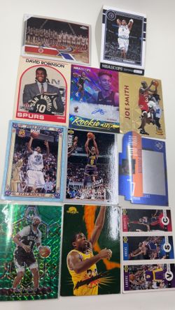 Basketball cards lot