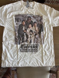 Star Wars Size Medium Adult shirt BRAND NEW