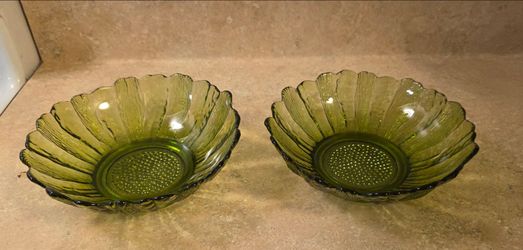 Vintage Indiana Glass Avocado Green Sunflower Bowls Set of 2 Lily Pons Olive MCM 7"