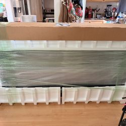 83” Samsung TV