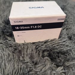 Canon EF Sigma Lens 18-35 F1.8 