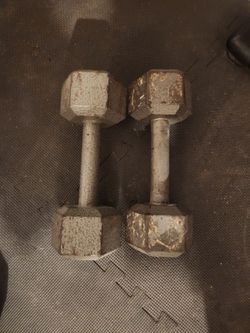 Pair of 15 lb dumbells