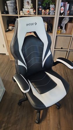 Emerge gaming chair