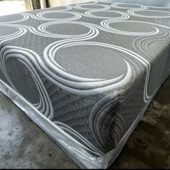 Ck Julet Blue Infused Cool Gel Memory Foam Mattress!!