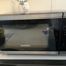 Black and Decker Microwave Oven, GREAT Condition! for Sale in El Granada,  CA - OfferUp