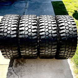37x12.5r17 Goodyear Boulder Mud Tires Load D