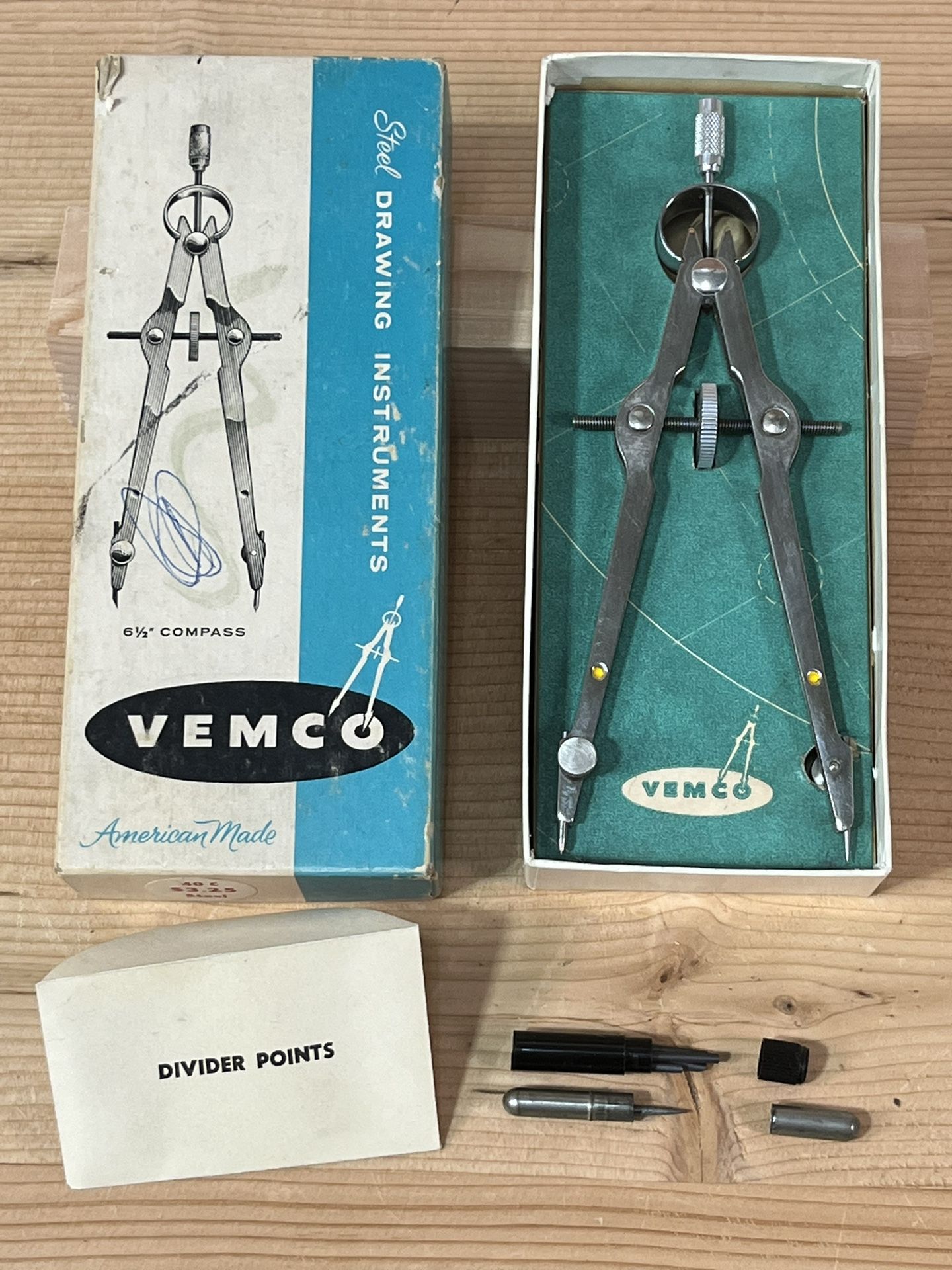 Vintage Vemco No 40C Compass In Original Box
