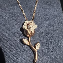 Disney Fine Jewelry (Belle Rose Pendant)
