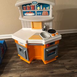 Play Kitchen