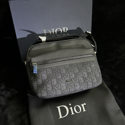 Designer Shoulder Bag (Black)