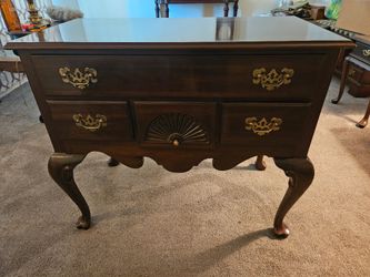 Vintage Ethan Allen Georgian Lowboy Chest Of Drawers With Mirror