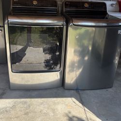 Washer And Gas. Dryer 