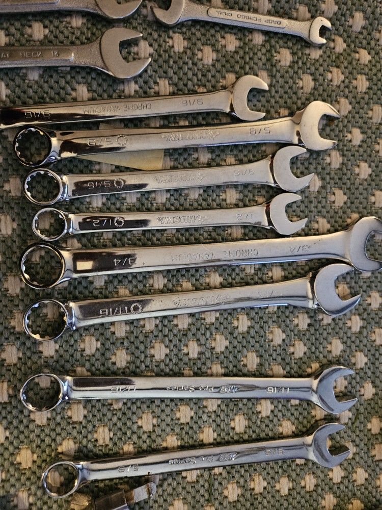 Tool BOX TOOLS