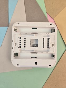 Vivint Element CTHERM-001 Thermostat Zigbee