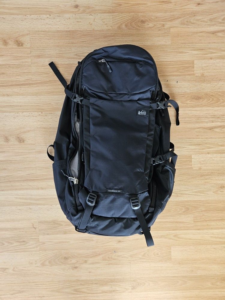REI Ruckpack 65 Internal Frame Travel Backpack